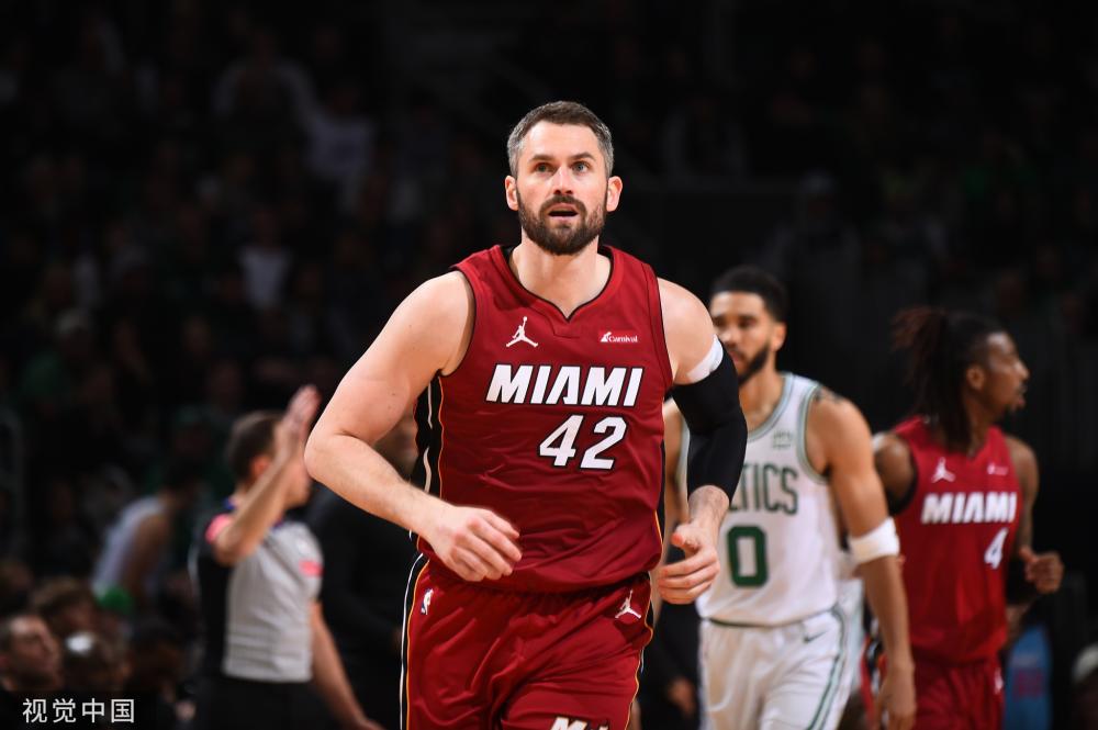 一系列以他 一系列以他