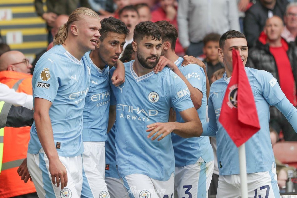 随着时间的 随着时间的